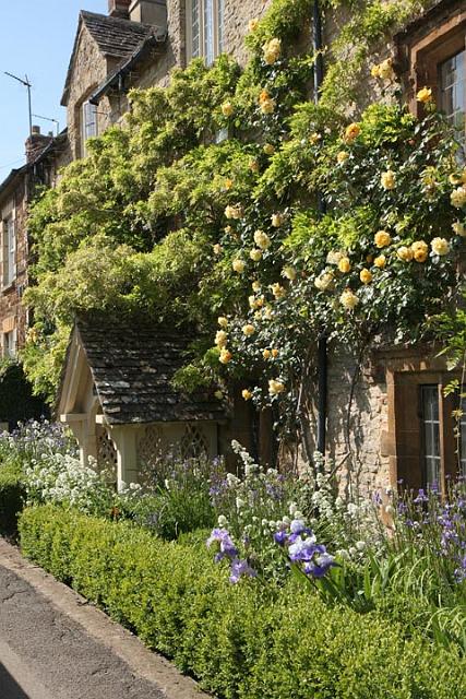 14. Grange Cottage.JPG